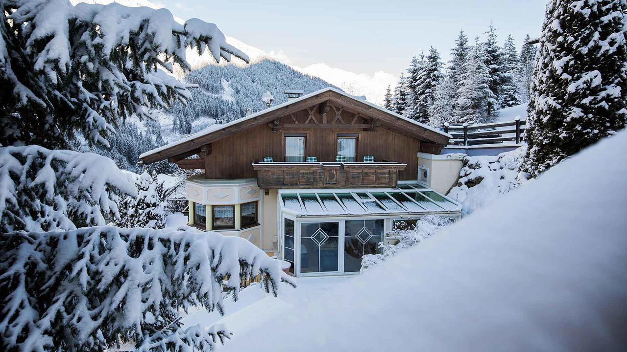 Haus Alpenchalet Нойштіфт-ім-Штубайталь Екстер'єр фото