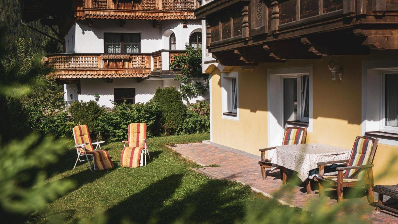 Haus Alpenchalet Нойштіфт-ім-Штубайталь Екстер'єр фото